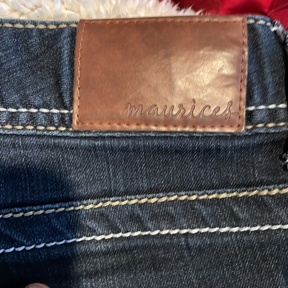 Maurice’s jeans - Picture 3 of 9